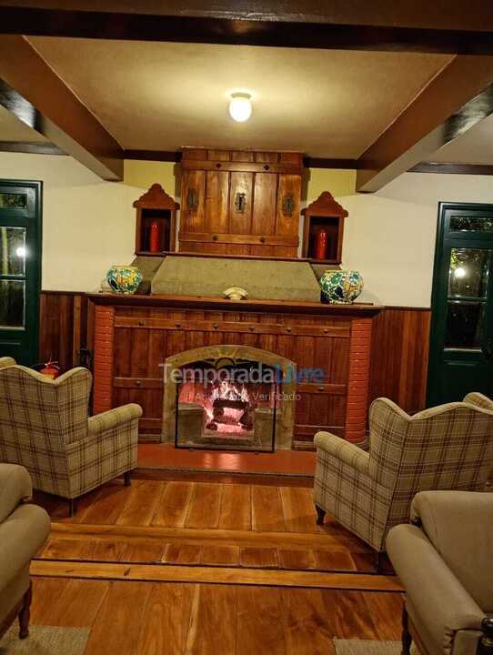 Apartment for vacation rental in Petrópolis (Corrêas)