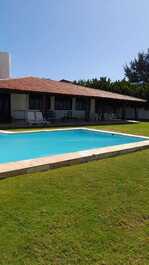 Casa Branca - Porto das Dunas (prox. ao AcquaResort Beach Park)