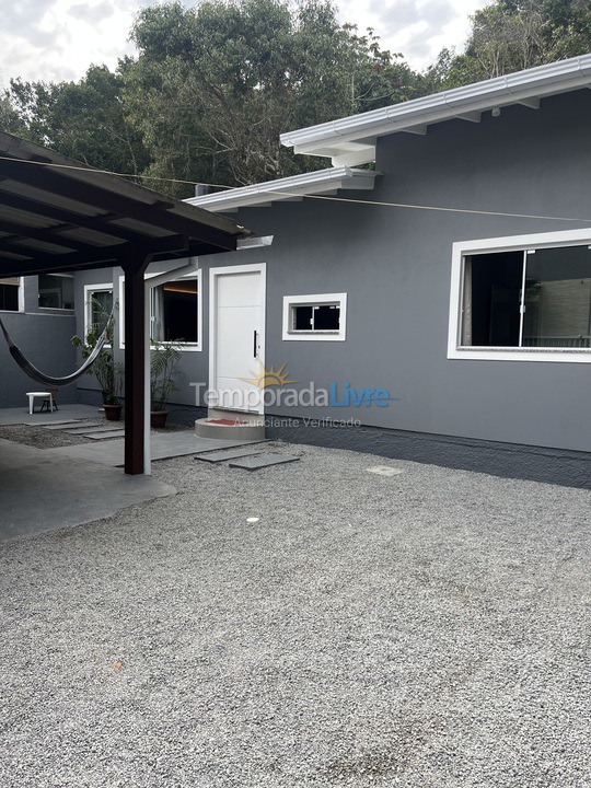 Casa para aluguel de temporada em Florianópolis (Cachoeira do Bom Jesus)