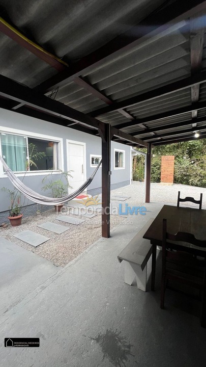 Casa para aluguel de temporada em Florianópolis (Cachoeira do Bom Jesus)