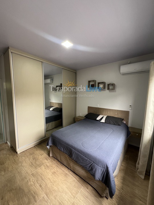 Casa para aluguel de temporada em Florianópolis (Cachoeira do Bom Jesus)