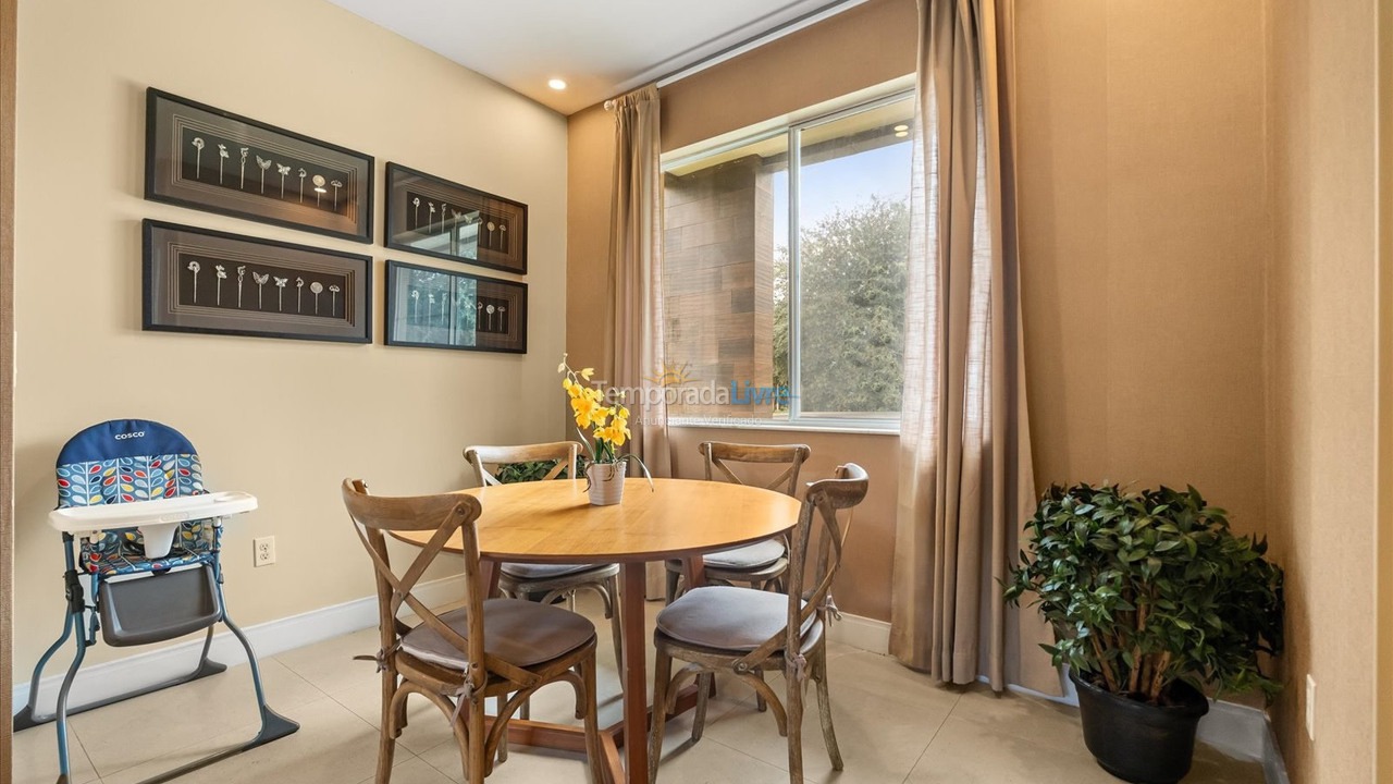 Casa para alquiler de vacaciones em Orlando (Fl 34747)