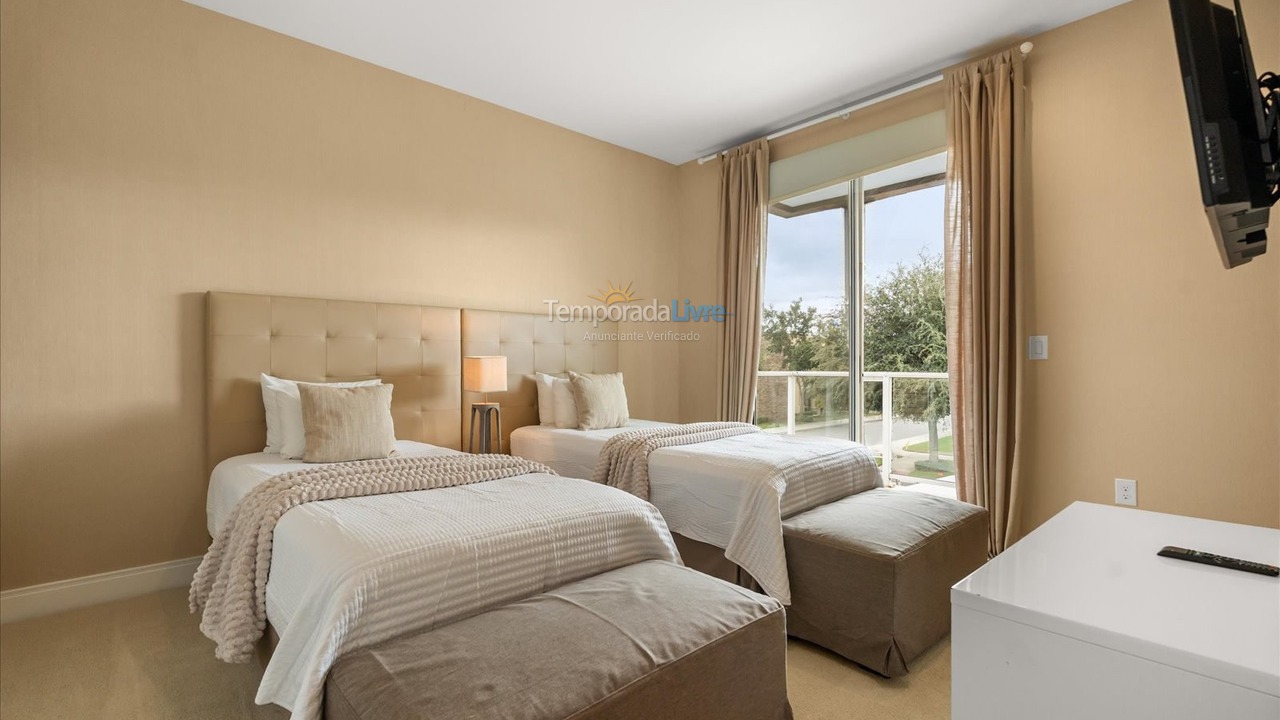 Casa para alquiler de vacaciones em Orlando (Fl 34747)