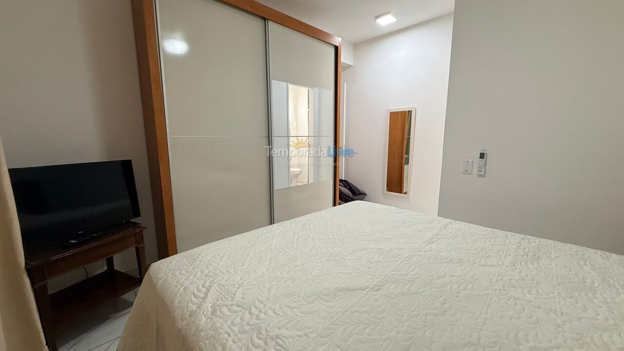 Apartment for vacation rental in Guarujá (Pitangueiras)