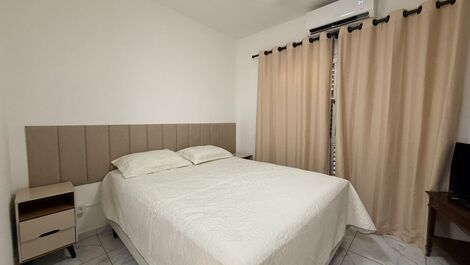 Apartment near the sea (Pitangueiras Beach)