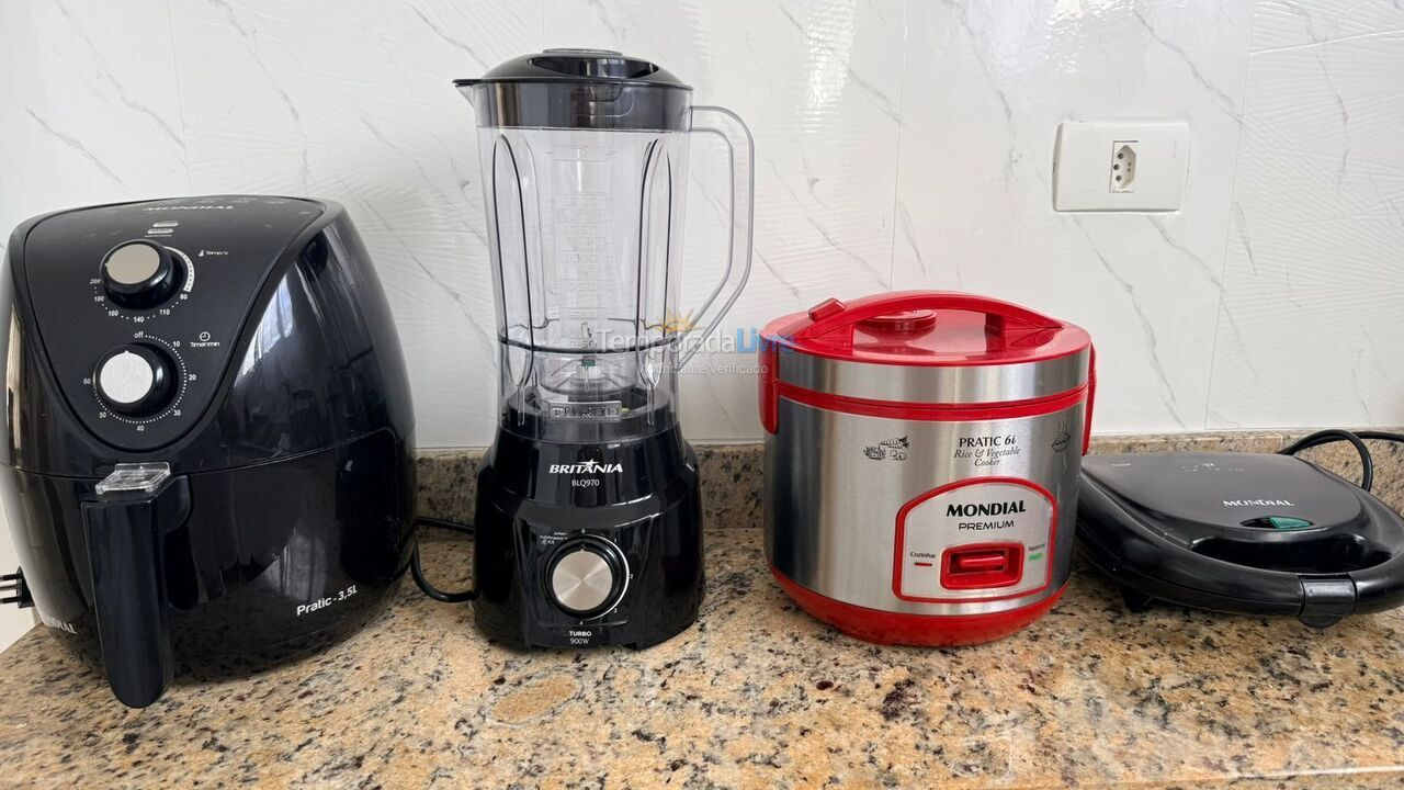 Apartment for vacation rental in Guarujá (Pitangueiras)