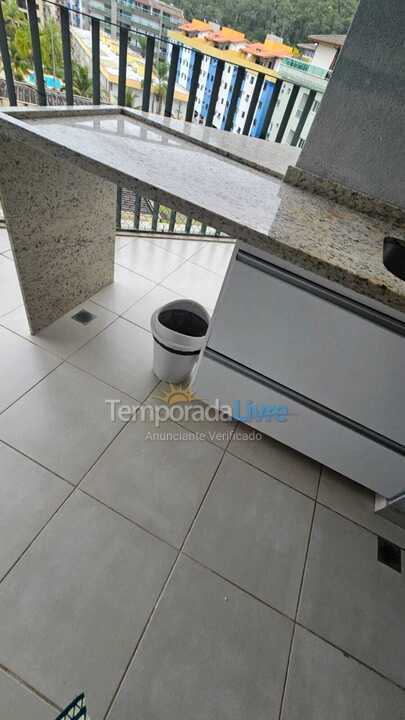 Apartamento para aluguel de temporada em Ubatuba (Praia Grande)