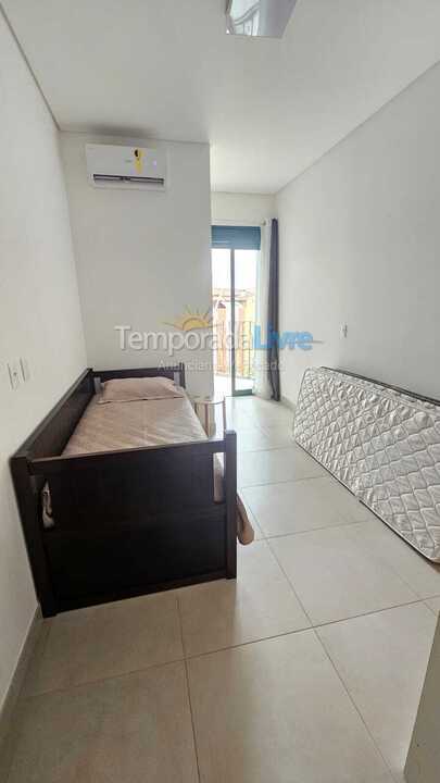 Apartamento para aluguel de temporada em Ubatuba (Praia Grande)