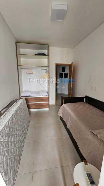 Apartamento para aluguel de temporada em Ubatuba (Praia Grande)