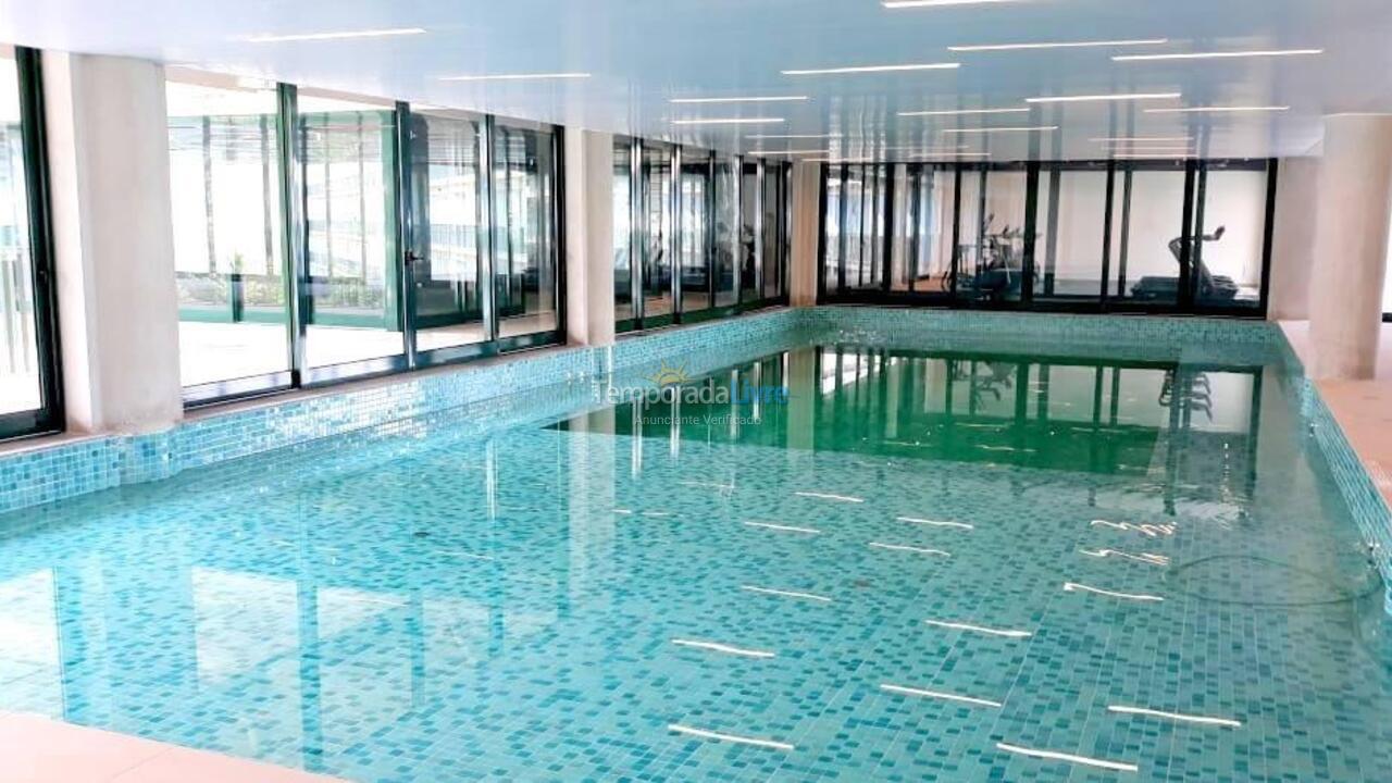 Apartamento para aluguel de temporada em Ubatuba (Praia Grande)