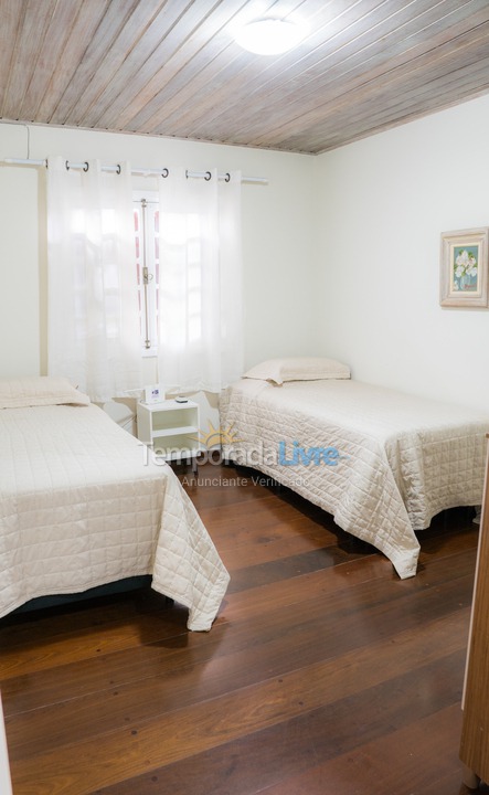 Apartamento para aluguel de temporada em Campos do Jordão (Jaguaribe)