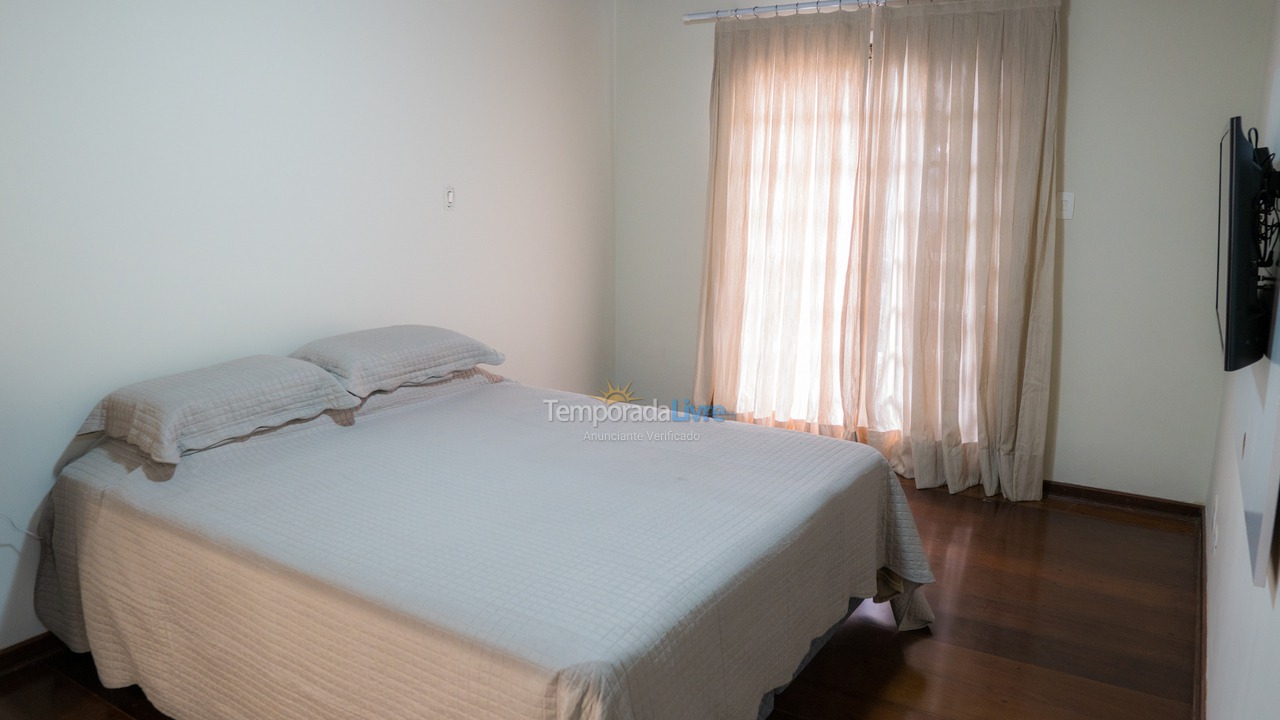 Apartamento para aluguel de temporada em Campos do Jordão (Jaguaribe)