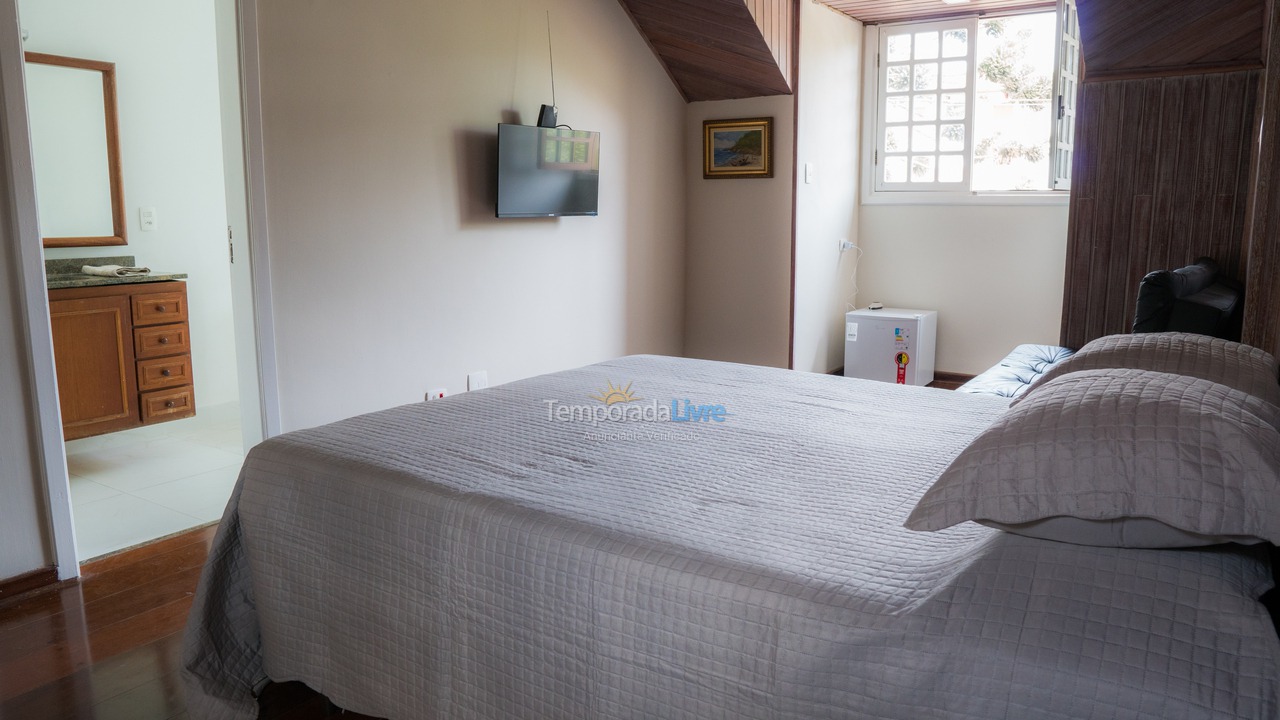 Apartamento para aluguel de temporada em Campos do Jordão (Jaguaribe)