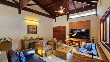 House in Riviera de São Lourenço