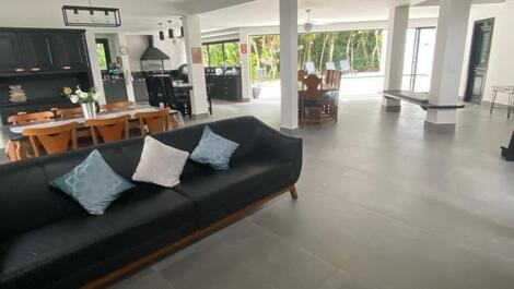 Casa con 5 suites en Riviera de São Lourenço