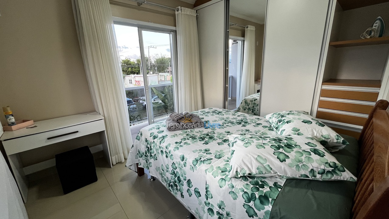 Apartamento para aluguel de temporada em Florianópolis (Ponta das Canas)