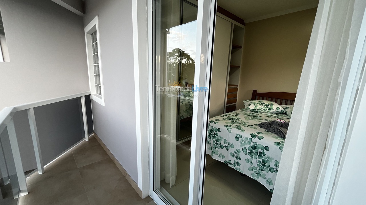 Apartamento para aluguel de temporada em Florianópolis (Ponta das Canas)