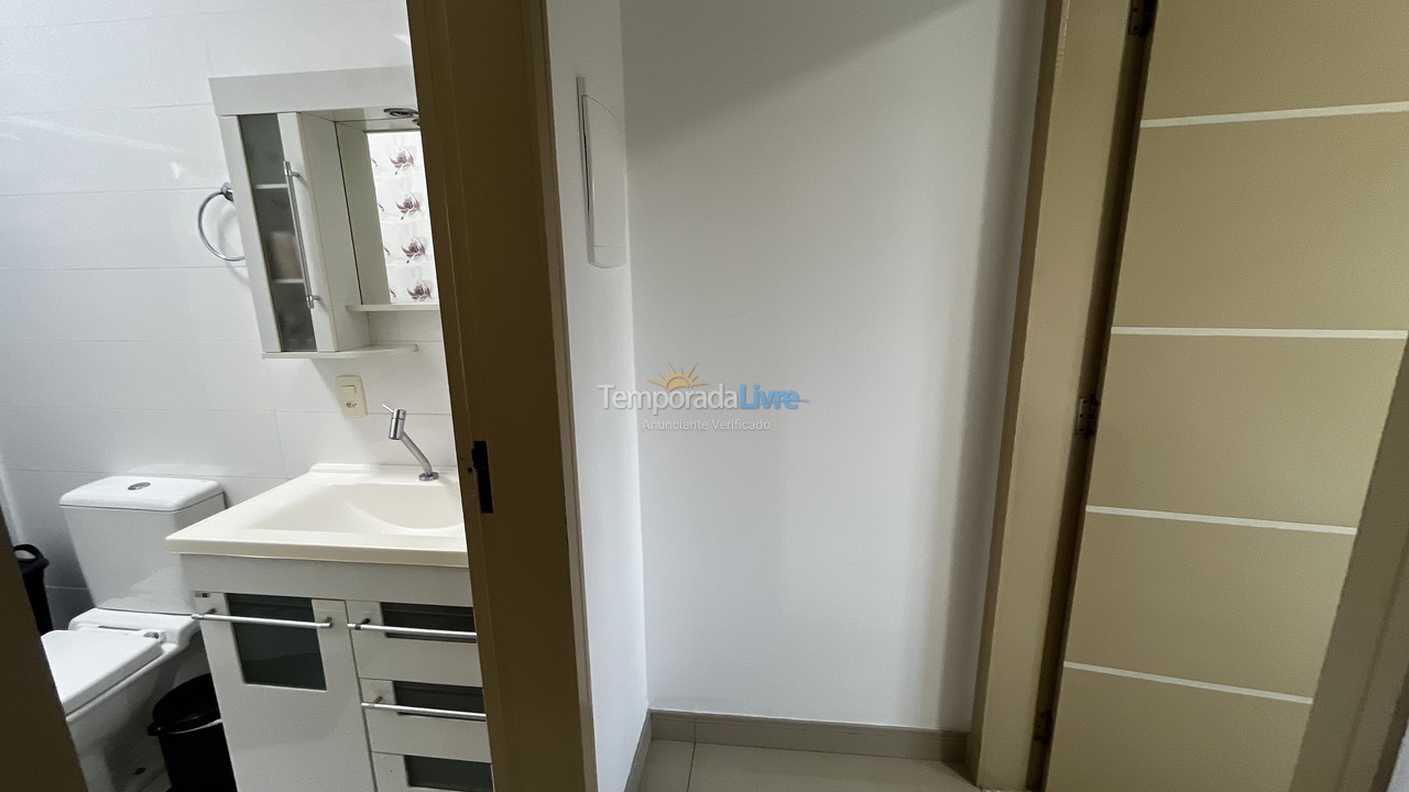 Apartamento para aluguel de temporada em Florianópolis (Ponta das Canas)