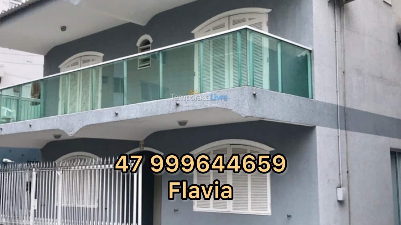Casa para aluguel de temporada em Balneário Camboriú (Praia Central)