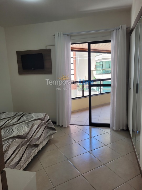 Apartamento para aluguel de temporada em Itapema (Meia Praia)