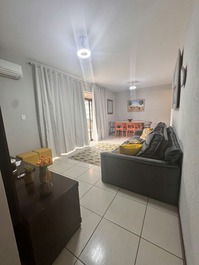 Apartamento a solo 1 minuto a pie de la playa Praia do Forte.