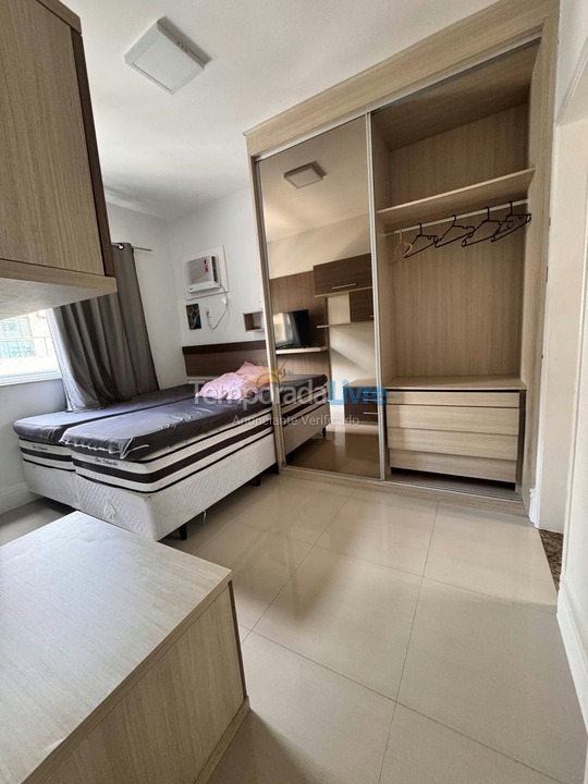 Apartamento para aluguel de temporada em Cabo Frio (Praia do Forte)