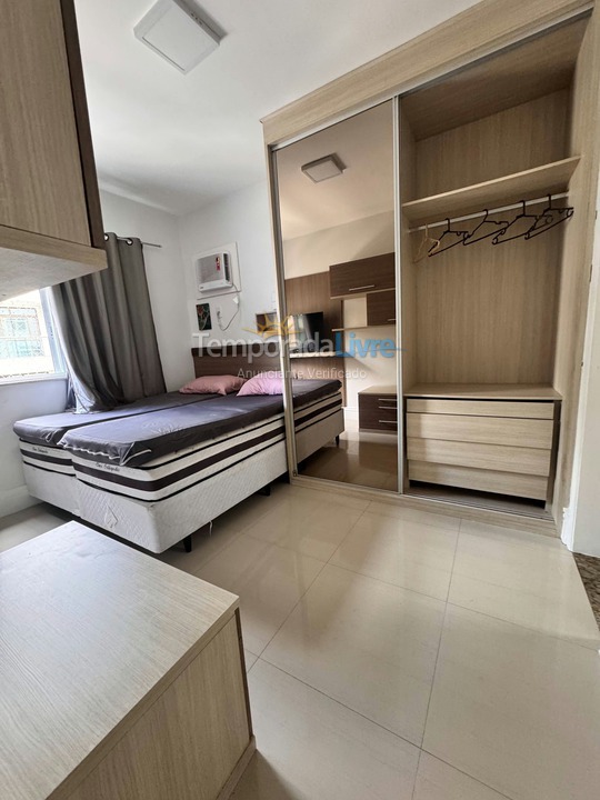 Apartamento para aluguel de temporada em Cabo Frio (Praia do Forte)