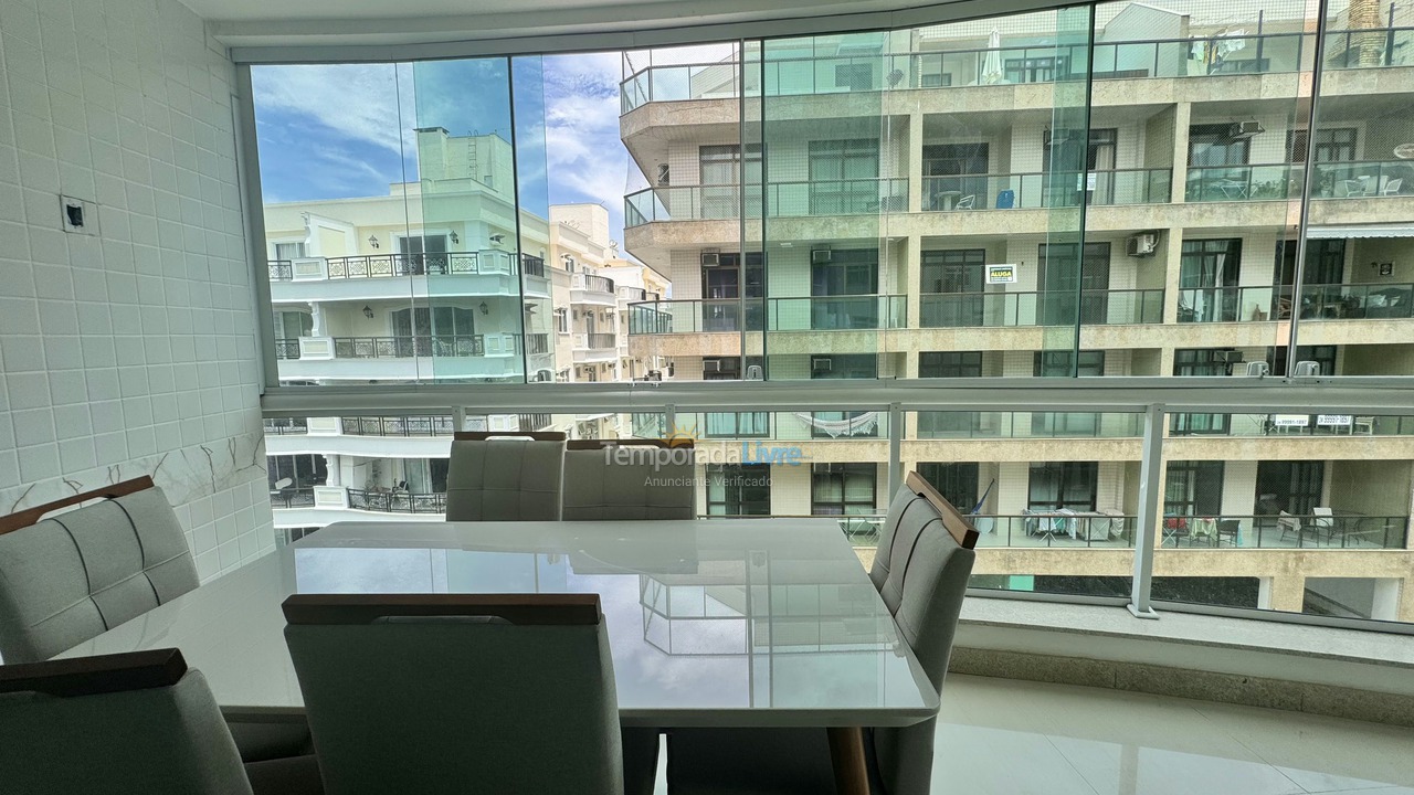 Apartamento para aluguel de temporada em Cabo Frio (Praia do Forte)