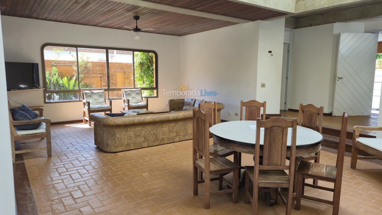 Casa para alquiler de vacaciones em Guarujá (Praia do Pernambuco)