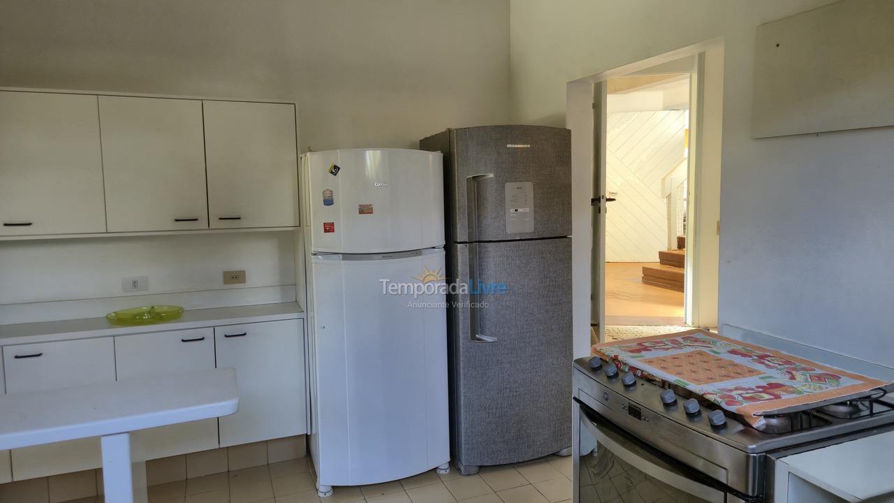 Casa para alquiler de vacaciones em Guarujá (Praia do Pernambuco)