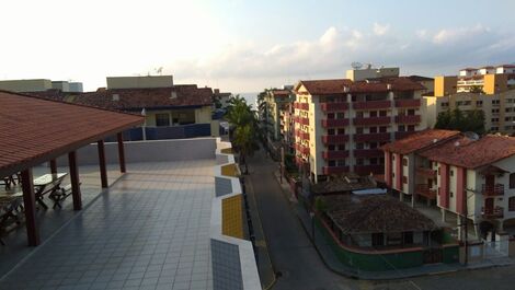 Apartment for rent 200 meters from Praia Grande in a prime area.