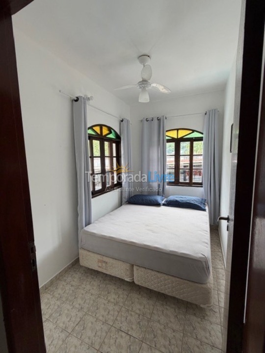 Casa para aluguel de temporada em Ubatuba (Pereque Mirim)