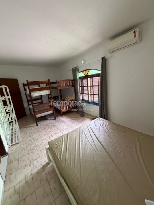 Casa para aluguel de temporada em Ubatuba (Pereque Mirim)