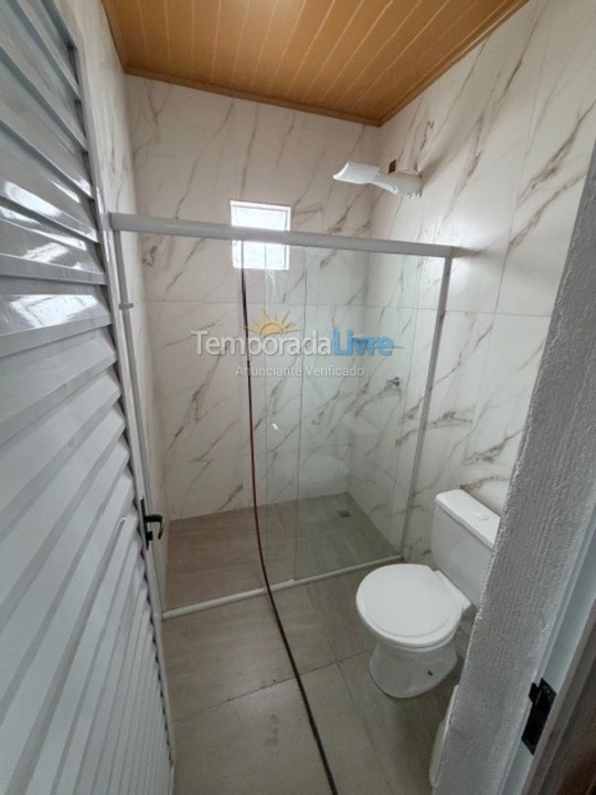 Casa para aluguel de temporada em Ubatuba (Pereque Mirim)