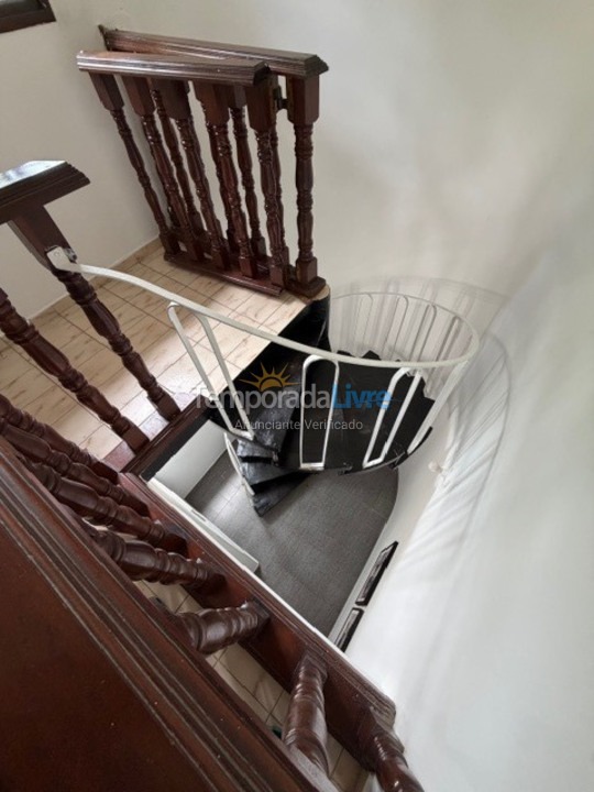 Casa para aluguel de temporada em Ubatuba (Pereque Mirim)