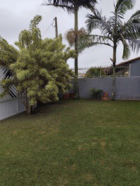 Beautiful house for the season