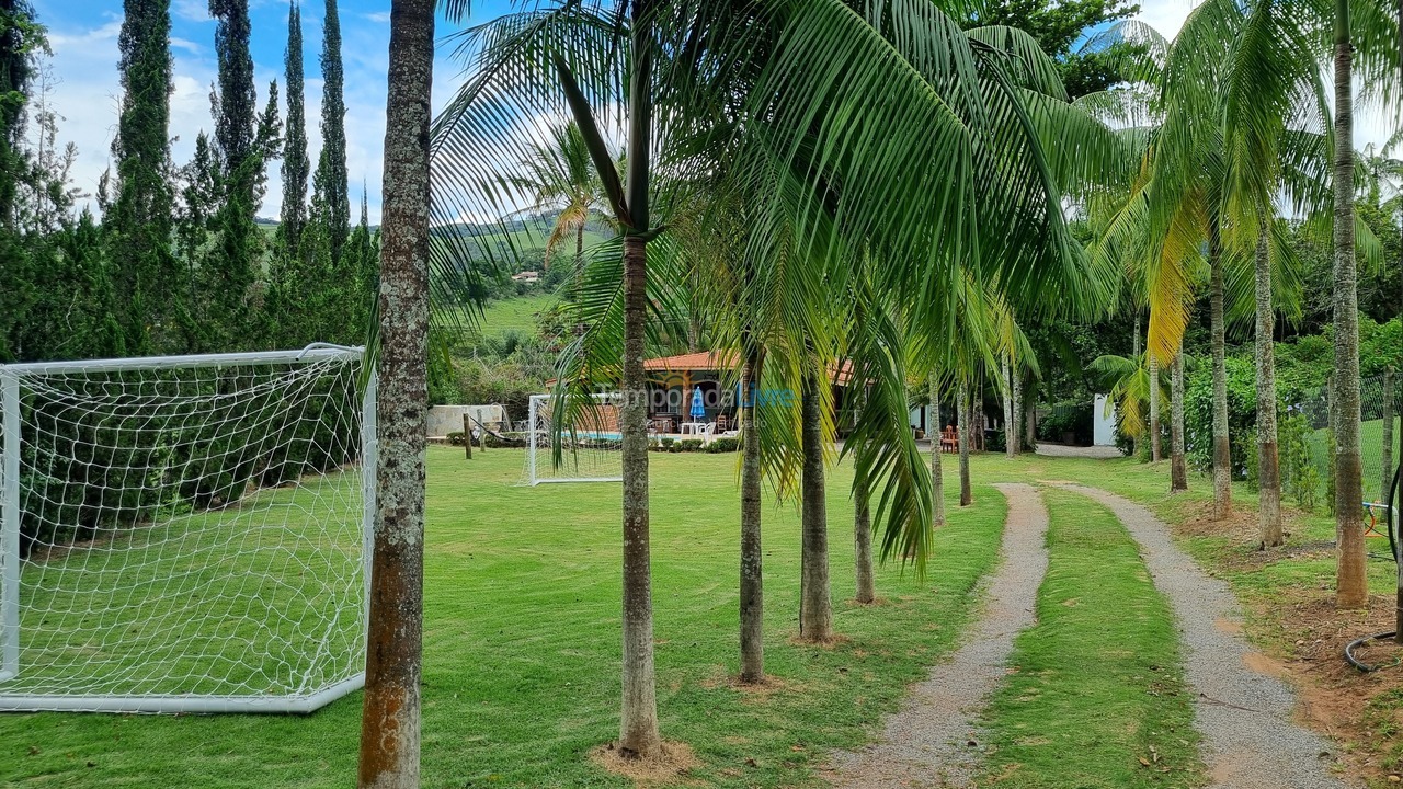 Granja para alquiler de vacaciones em Socorro (Bairro Rio do Peixe)