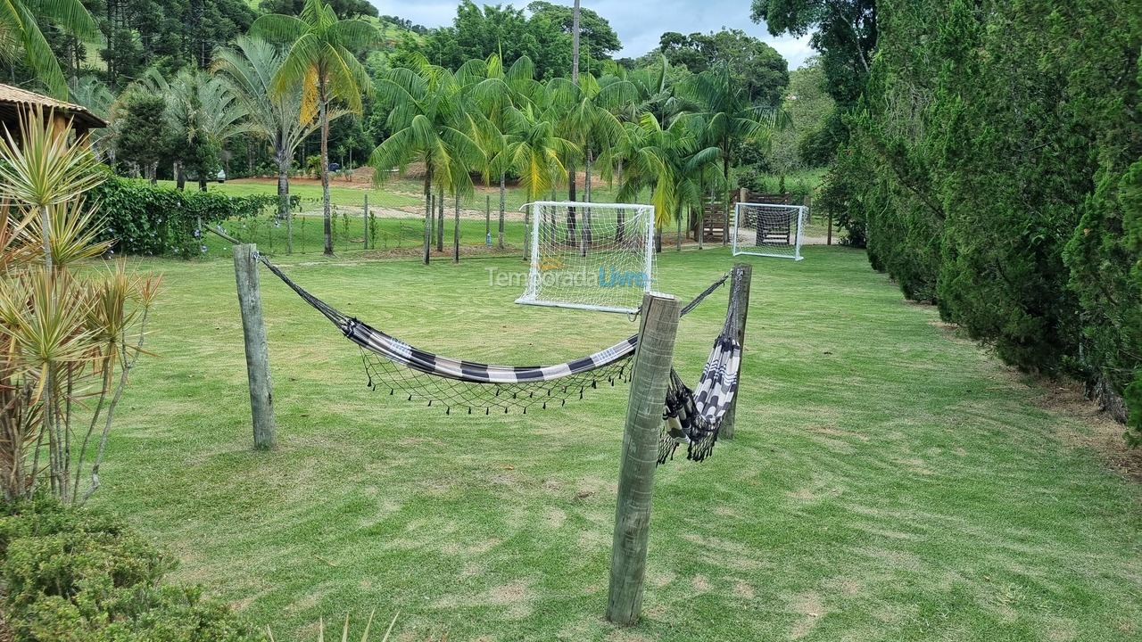 Granja para alquiler de vacaciones em Socorro (Bairro Rio do Peixe)