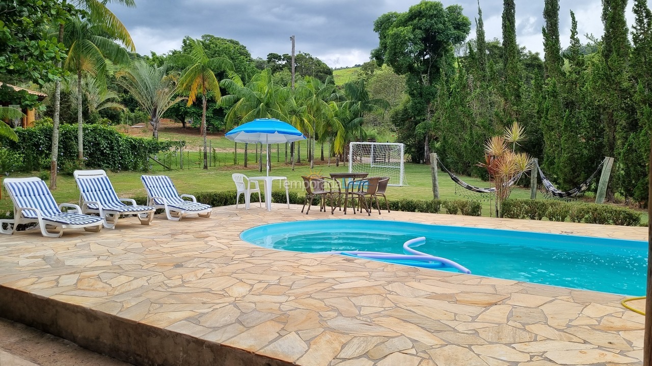 Granja para alquiler de vacaciones em Socorro (Bairro Rio do Peixe)
