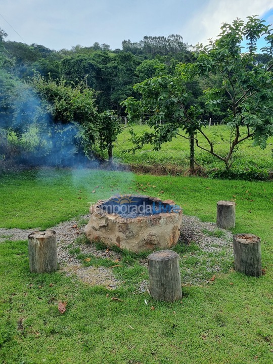 Granja para alquiler de vacaciones em Socorro (Bairro Rio do Peixe)