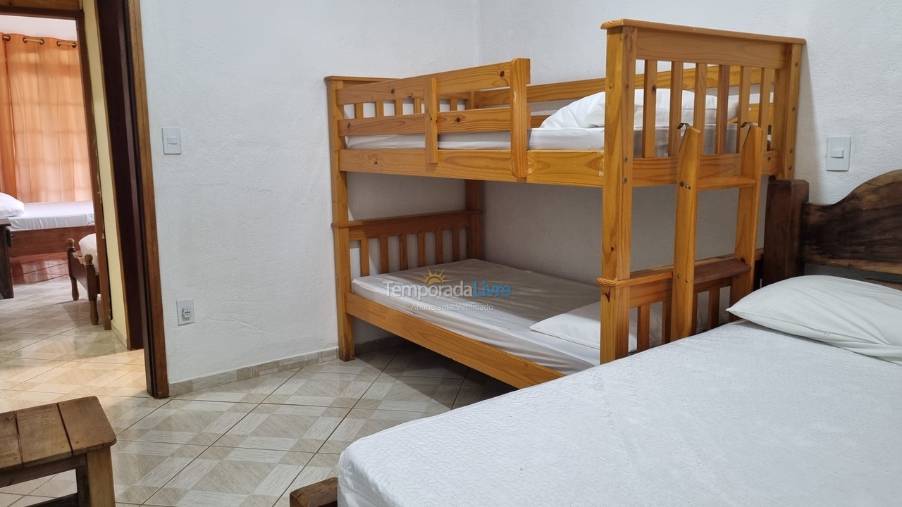 Granja para alquiler de vacaciones em Socorro (Bairro Rio do Peixe)