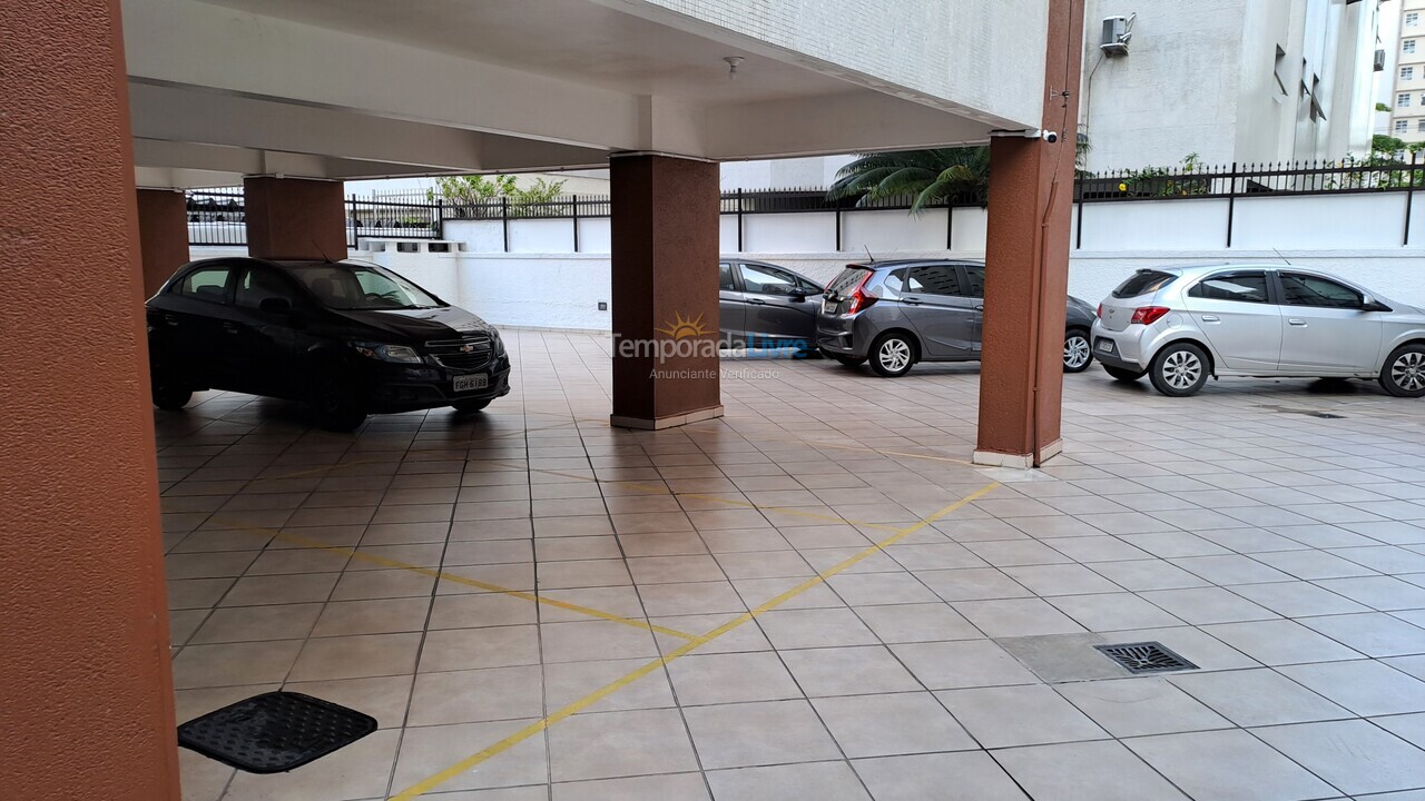 Apartamento para aluguel de temporada em Guarujá (Pitangueiras)