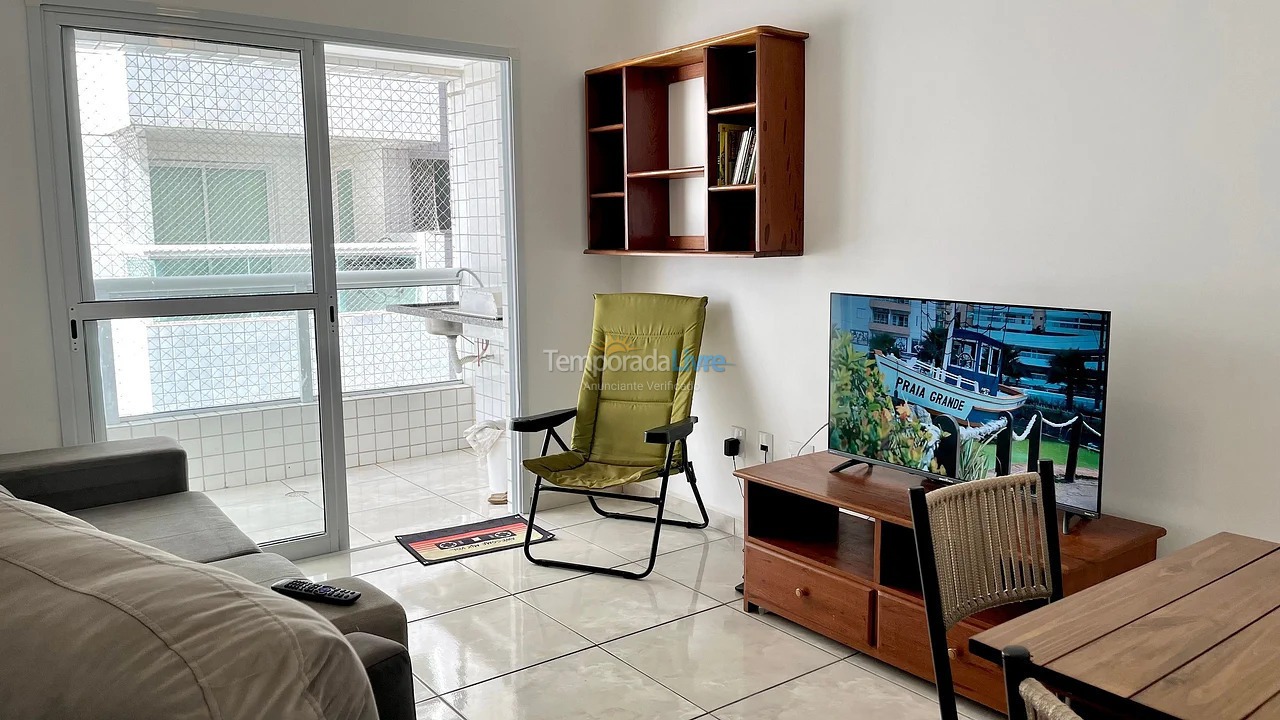Apartamento para aluguel de temporada em Praia Grande (Canto do Forte)