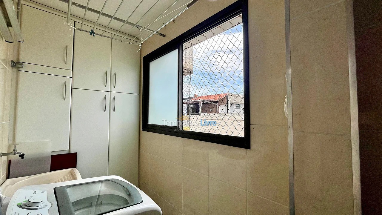 Apartamento para aluguel de temporada em Praia Grande (Vila Mirim)