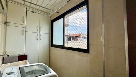 M123 -Vista Lateral| 2 Dorm| Suíte e Área de Lazer