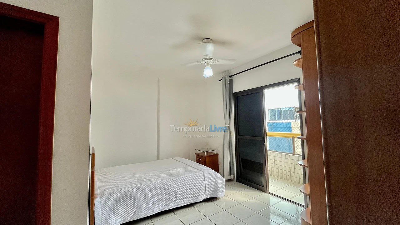 Apartamento para aluguel de temporada em Praia Grande (Vila Mirim)