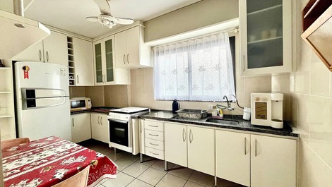 M123 -Vista Lateral| 2 Dorm| Suíte e Área de Lazer