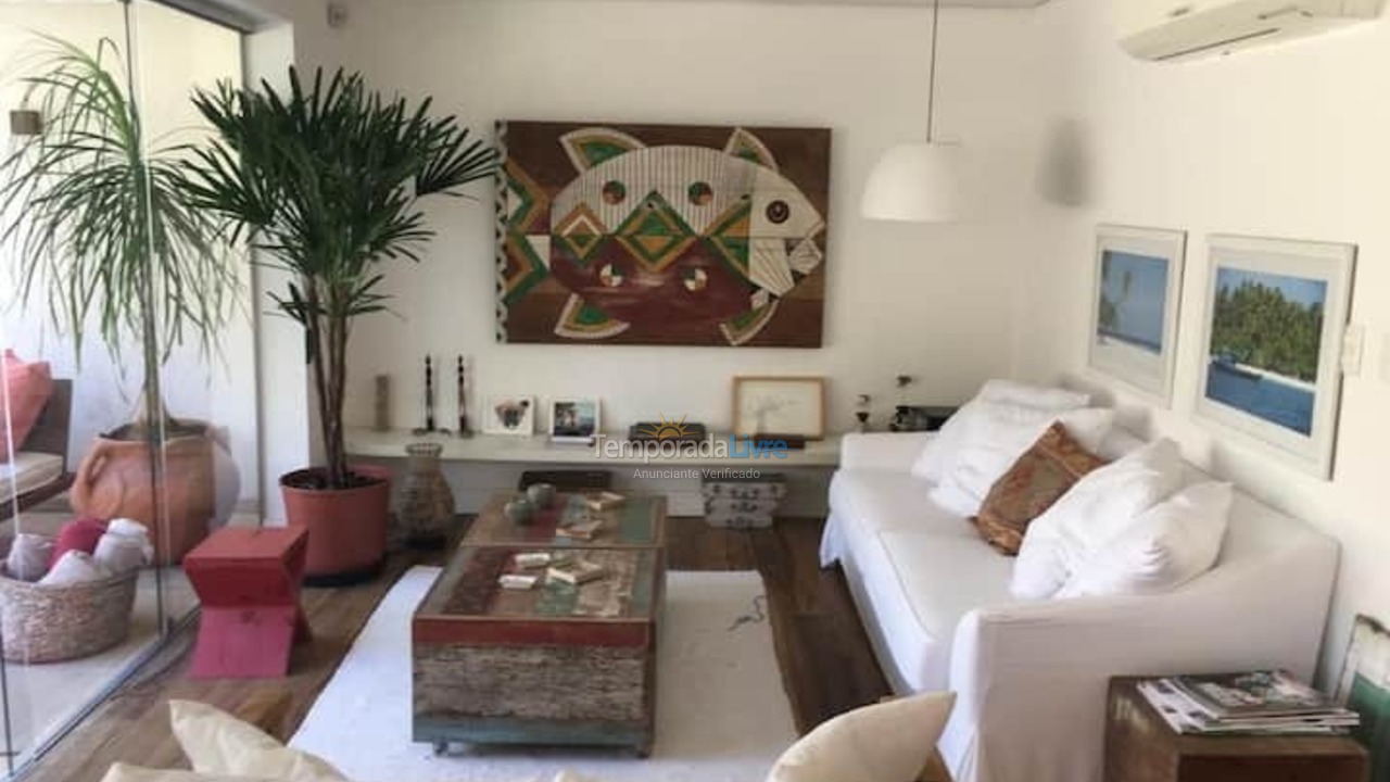 Casa para alquiler de vacaciones em São Sebastião (Barra do Sahy)