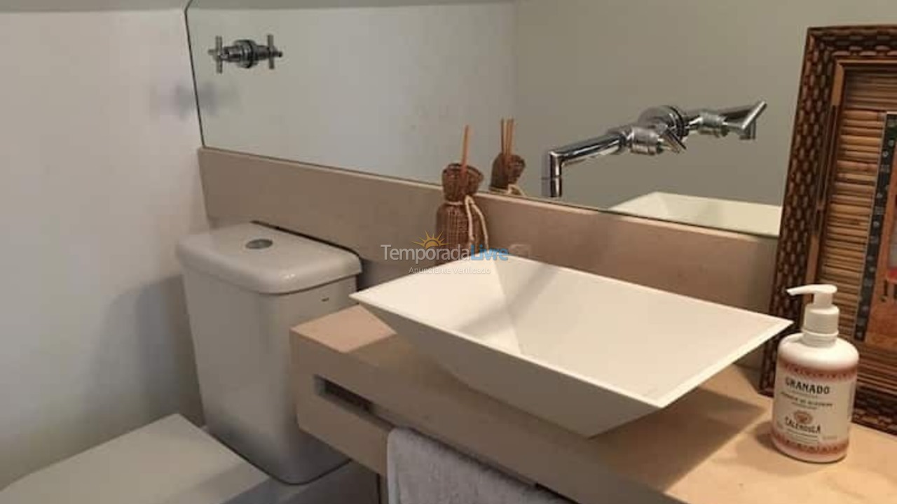 Casa para alquiler de vacaciones em São Sebastião (Barra do Sahy)