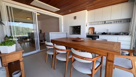 Beachfront apartment in Riviera de São Lourenço - Module 08